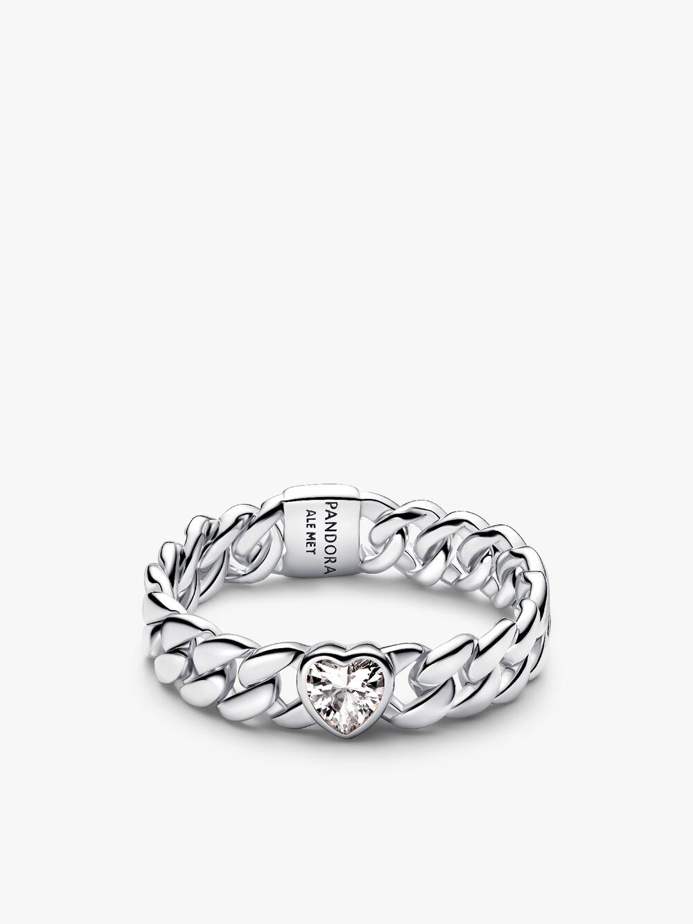 Bow Station Ring